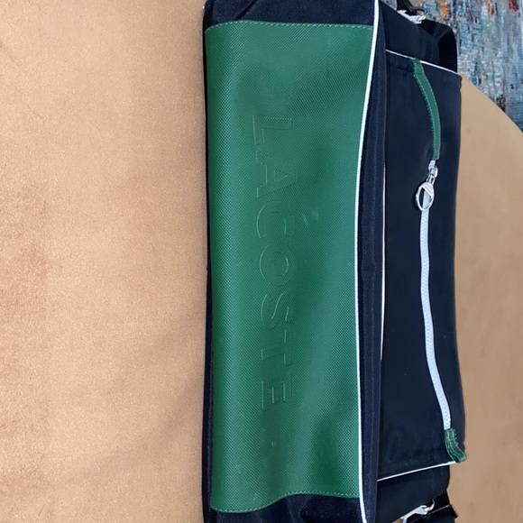 Vintage Lacoste messenger / laptop bag - Picture 10 of 11